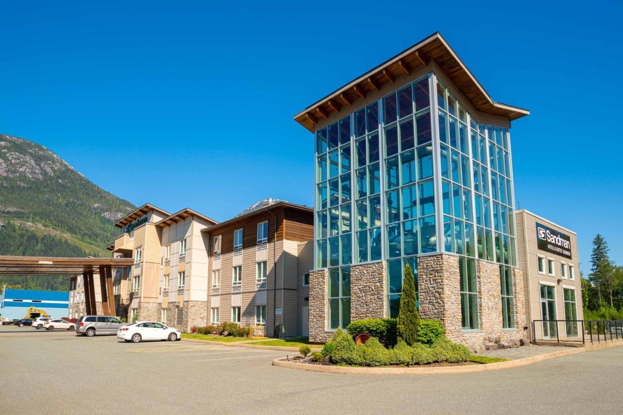 Sandman Hotel And Suites Squamish Extérieur photo