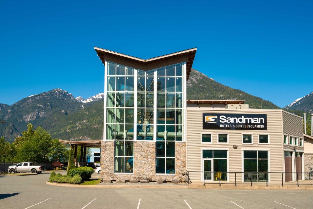 Sandman Hotel And Suites Squamish Extérieur photo