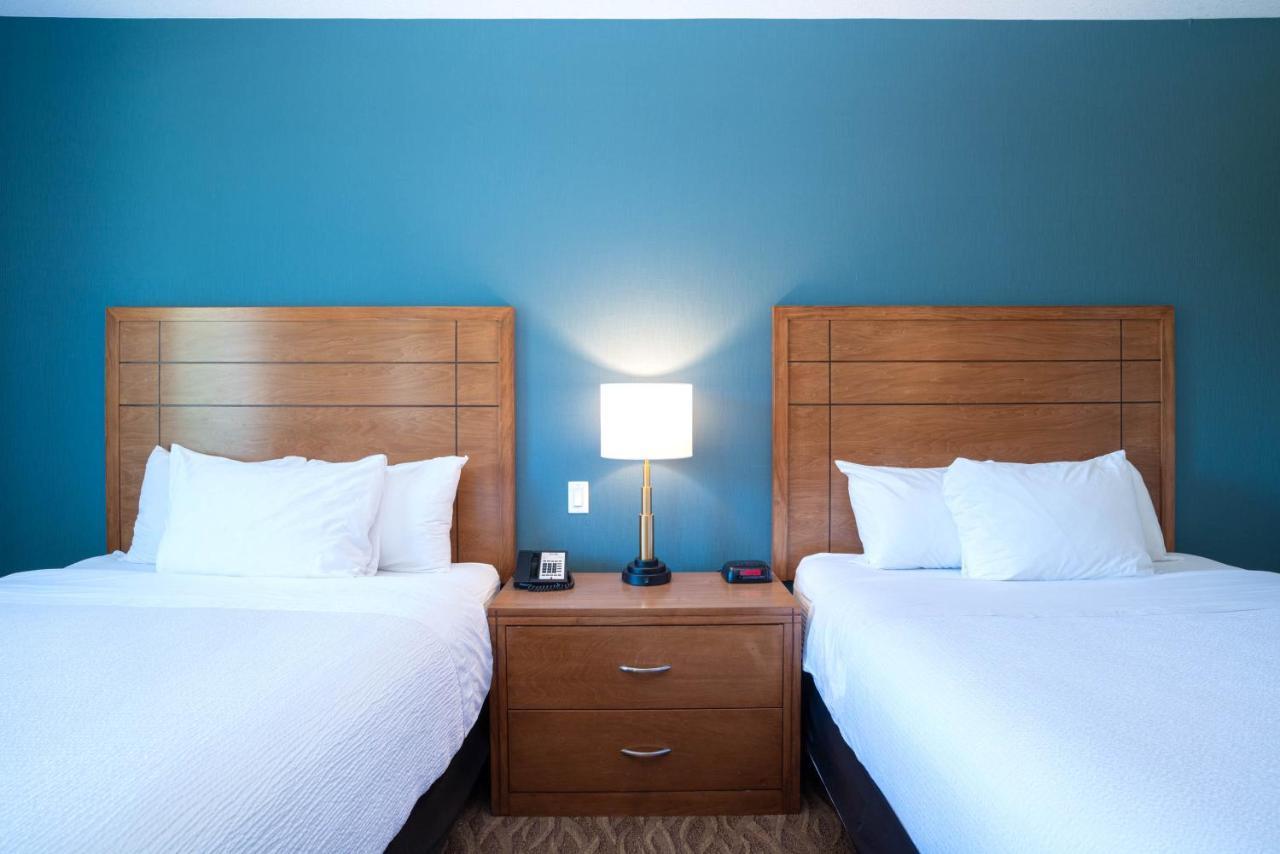 Sandman Hotel And Suites Squamish Extérieur photo