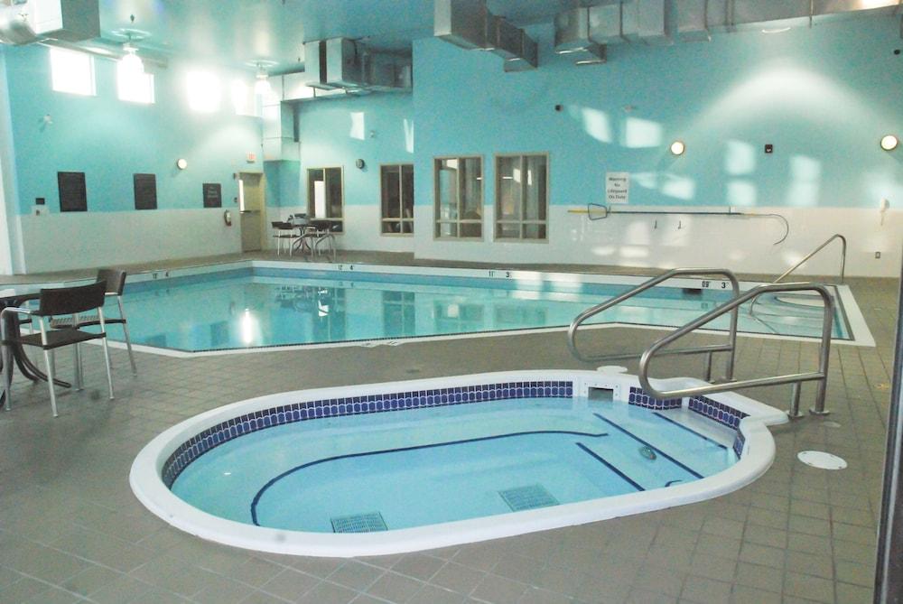 Sandman Hotel And Suites Squamish Extérieur photo
