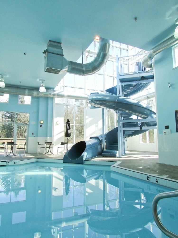 Sandman Hotel And Suites Squamish Extérieur photo