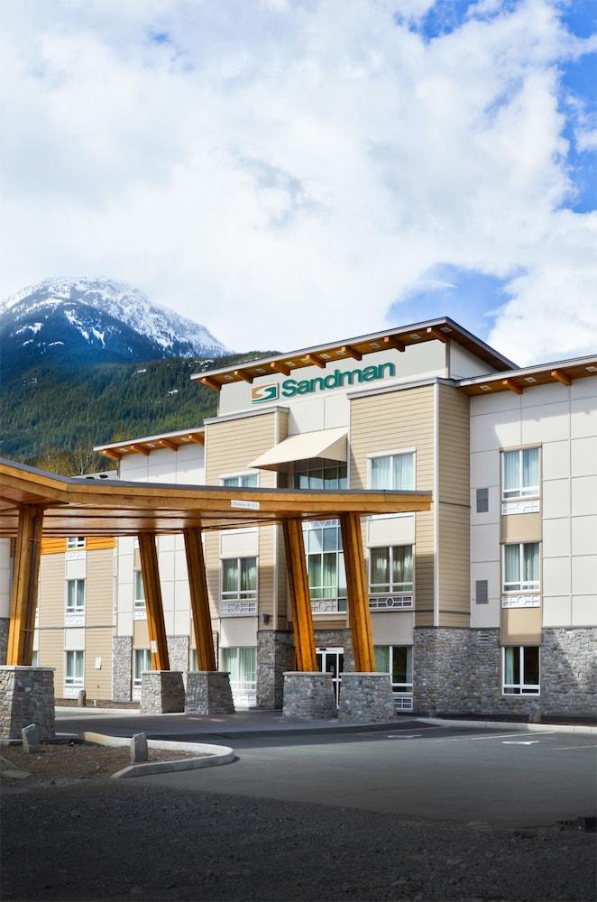 Sandman Hotel And Suites Squamish Extérieur photo